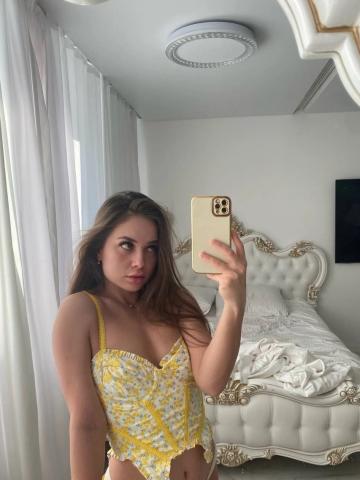 Индивидуалка Адель Фотография 3